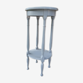 Grey pedestal table in painted wood