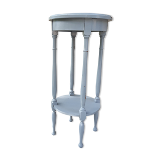 Grey pedestal table in painted wood