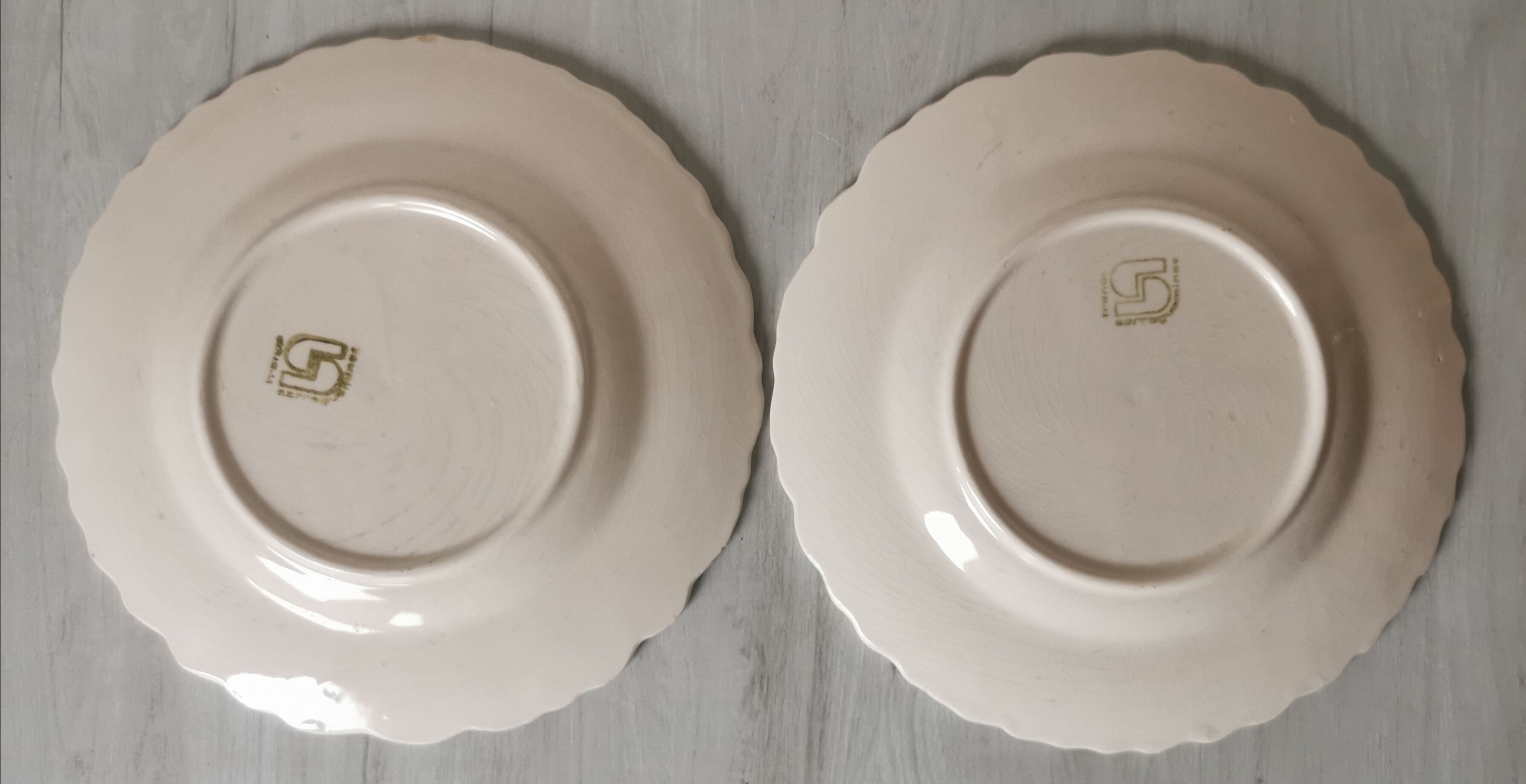 Sarreguemines Cavaillon fruit plates