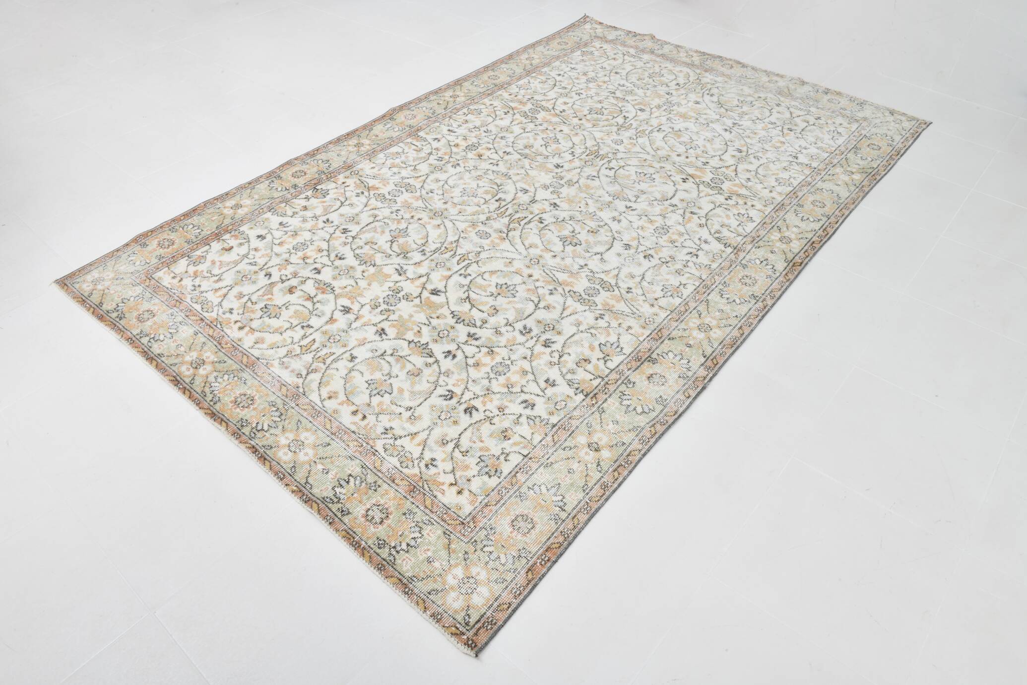 Soft Color Classic Oushak Vintage Rug, 180x290 Cm