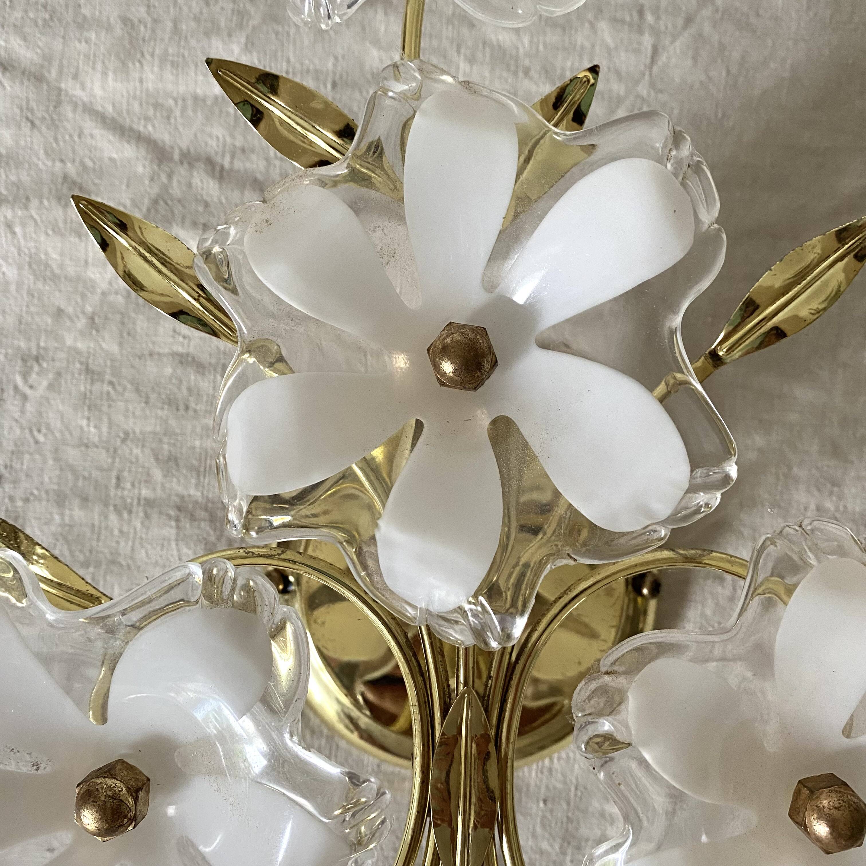 Murano glass flower wall light, Italy 1970