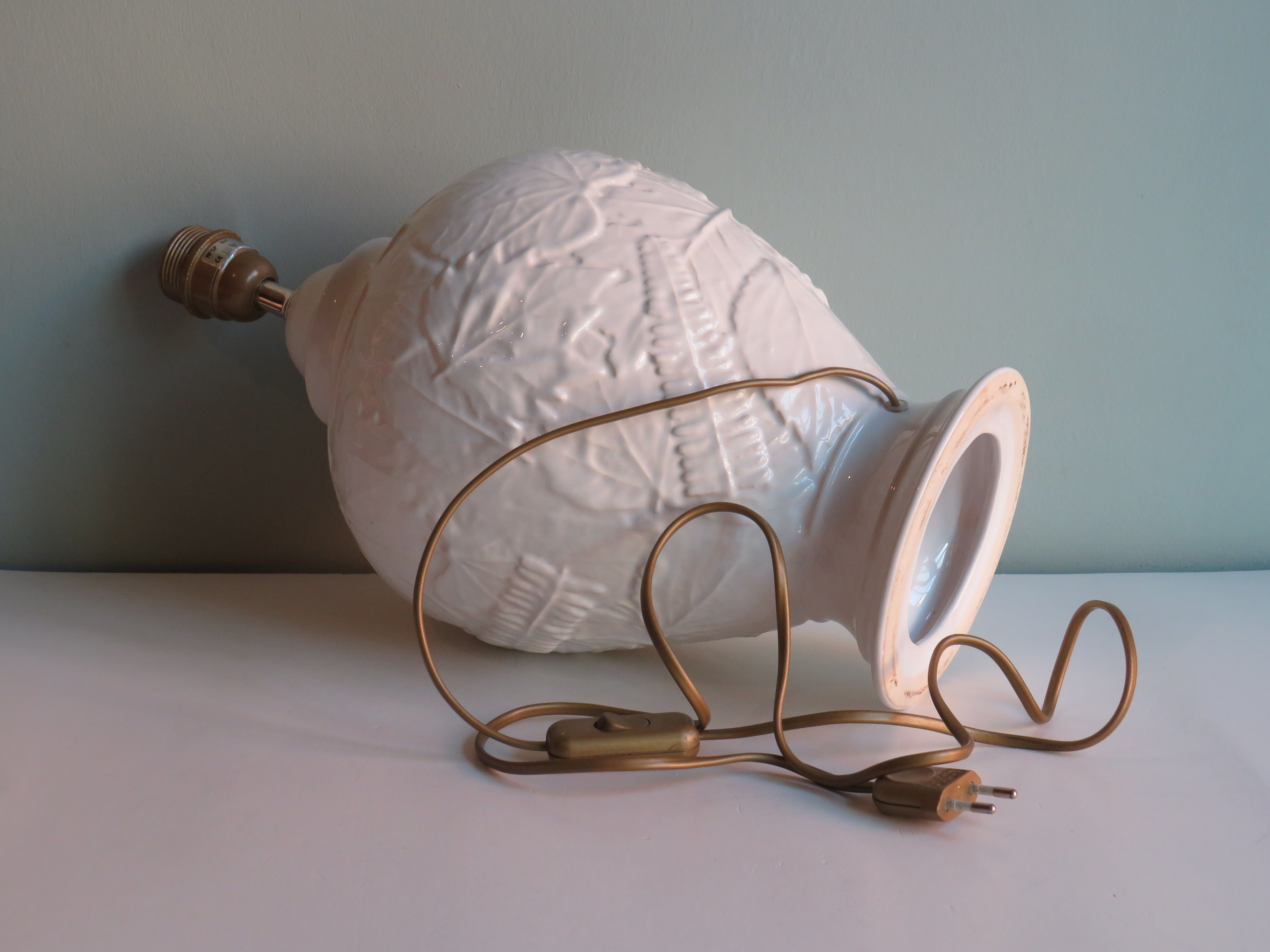 Ceramic lamp foot with floral motif, 1970 France