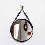 Miroir en cuir de style Adnet