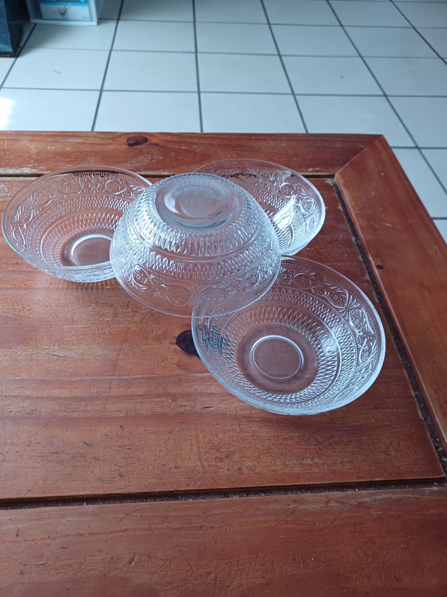 4 coupelles en verres