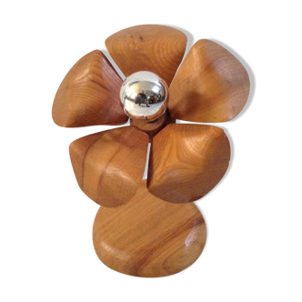 Lamp in wood