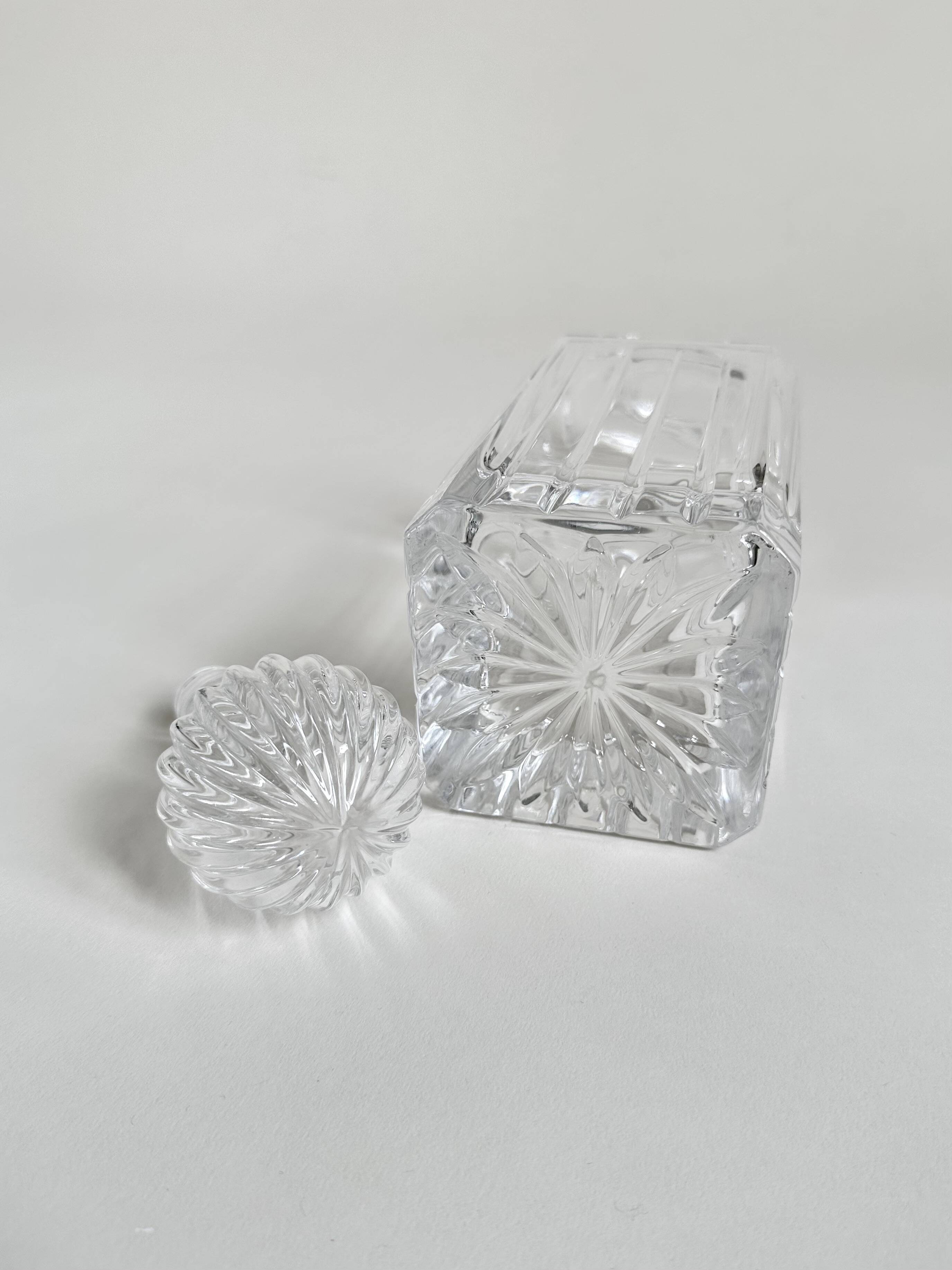 Thick glass whisky carafe