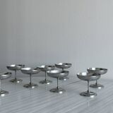 8 coupelles sur pied en inox