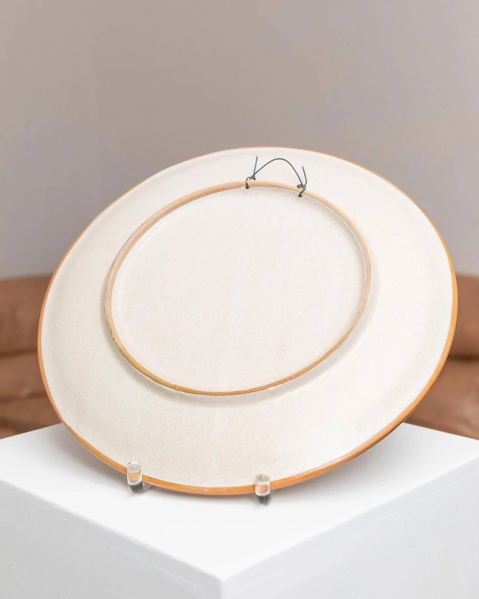 Cream Ceramic Wall Plate from Italy 1980s Studio Ceramics – Hand-Painted, Mid-Century Folk Art