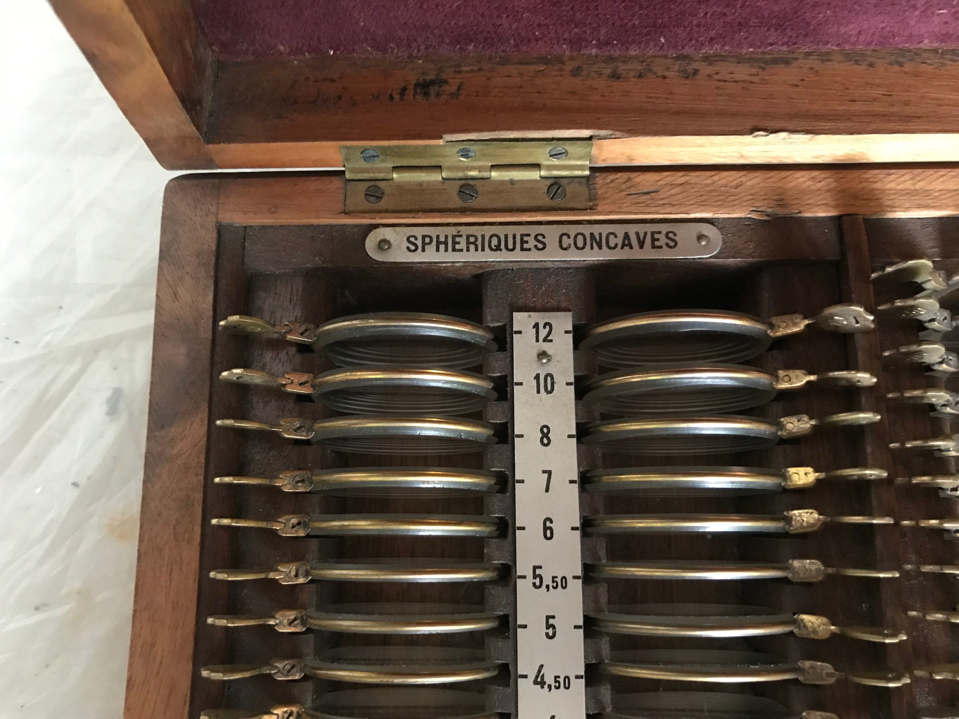 Test optical lens box