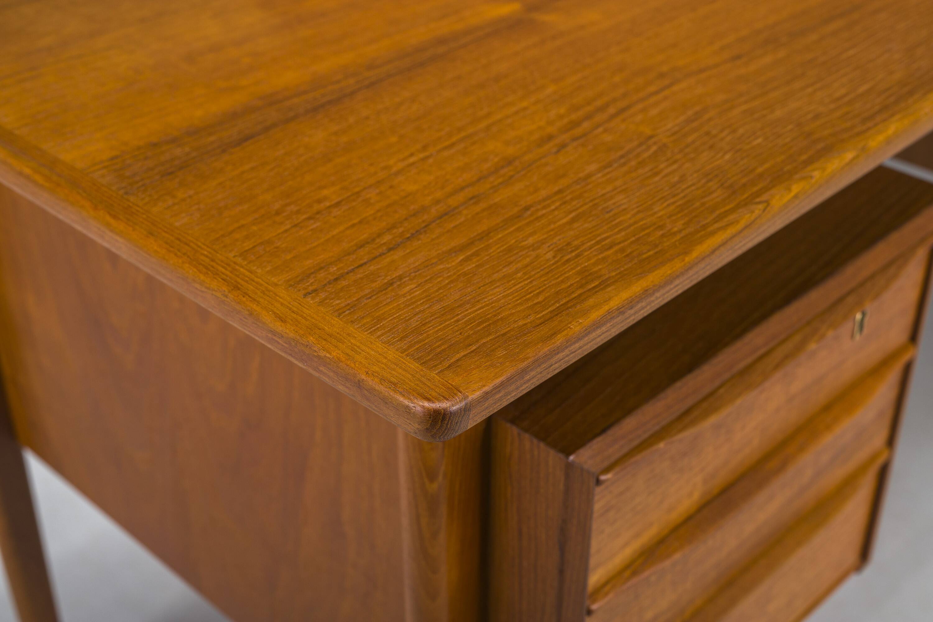Danish Teak Desk by Peter Lovig Nielsen for Hedensted Mobelfabrik, 1972