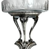 Art Deco, tripod fruit bowl in silver-plated metal by Gallia, crystal, circa 1930.