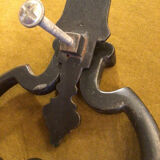 Knocker