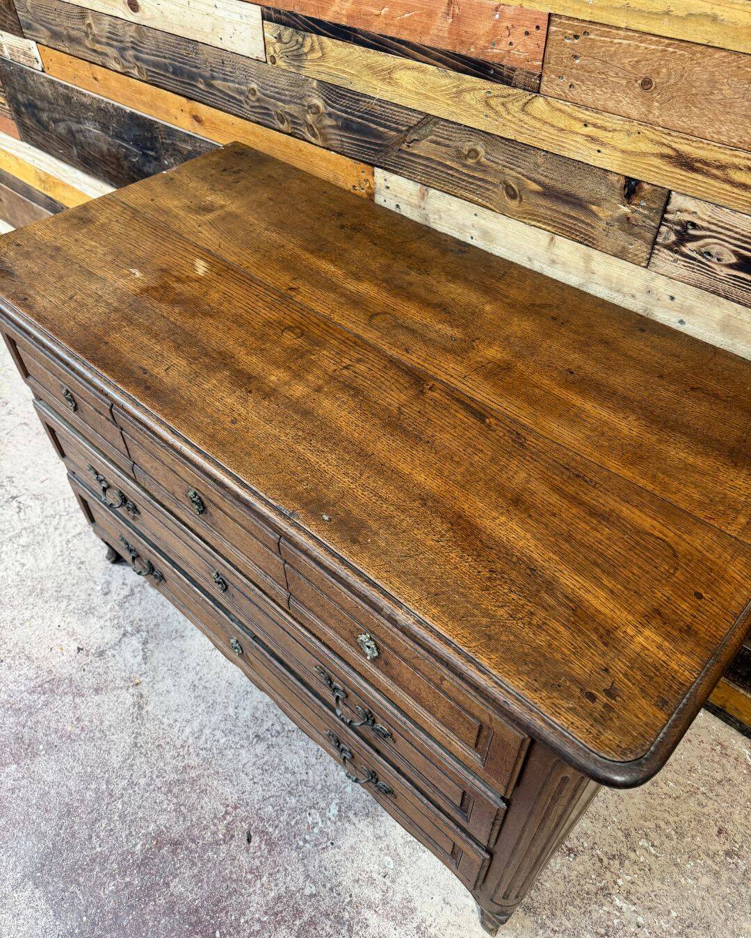 19th-century oak chest of drawers
