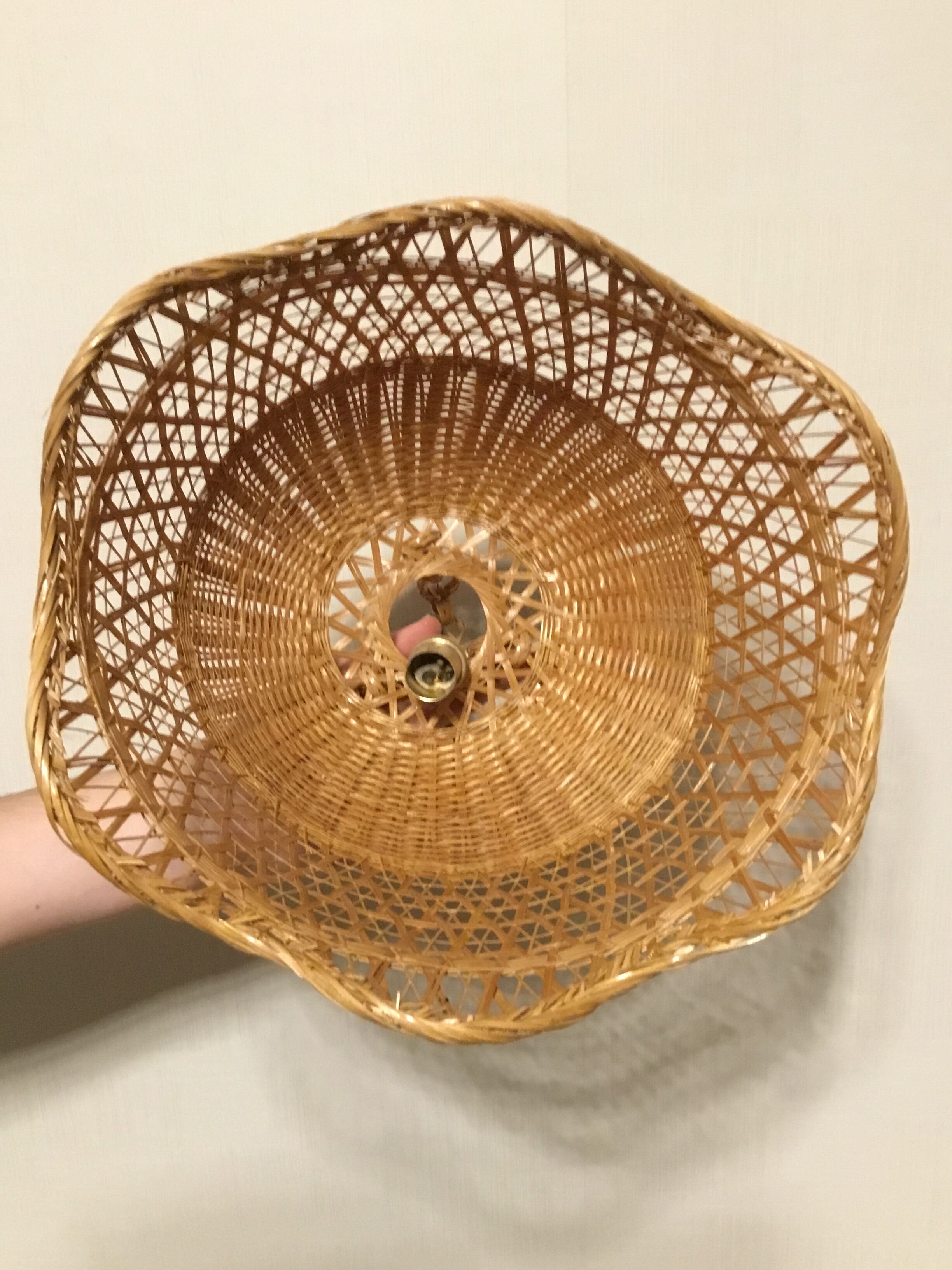 Vintage wicker hanging lamp
