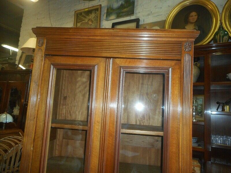 Bibliotheque 2 portes en noyer de 1900