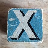 Box of alphabetical and educational cubes Jeujura 1930