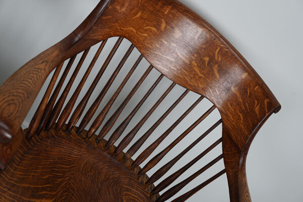 Paire de chaises de bureau de bureau en chêne édouardien anglais