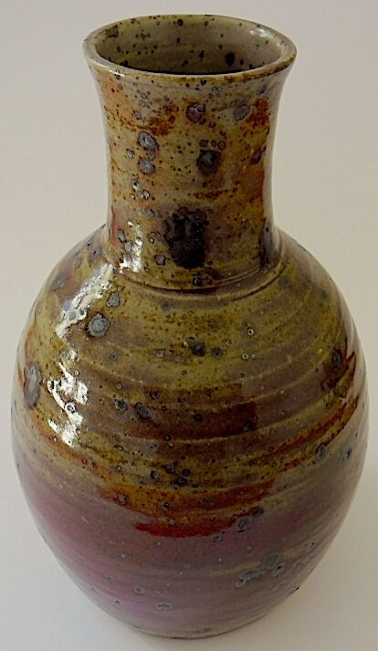 Pansu vase in red sandstone