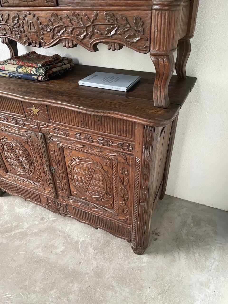 Auvergne brutalist folk art furniture 1890