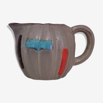 Pitcher ceramic