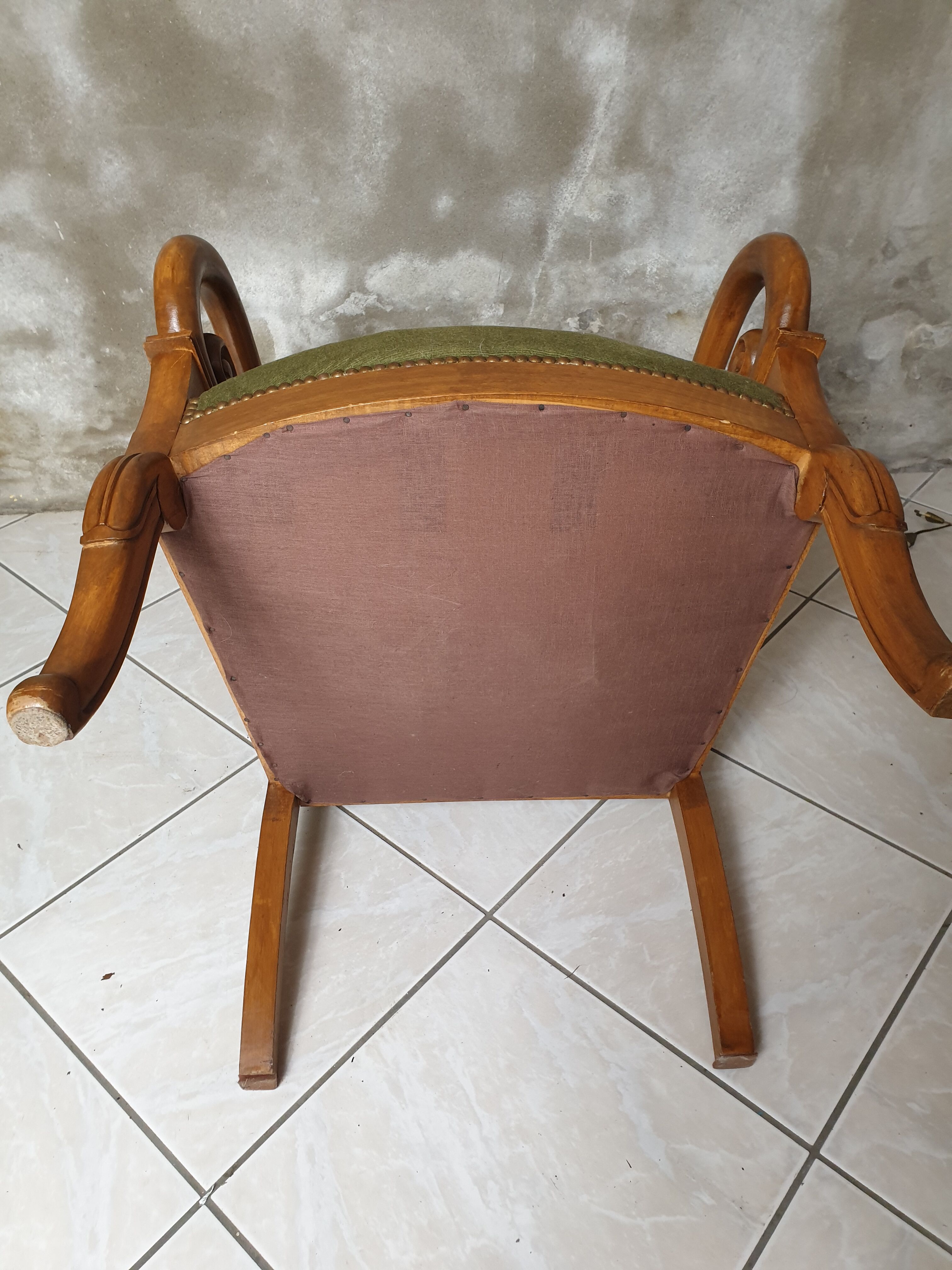 Fauteuil anglais velours vert