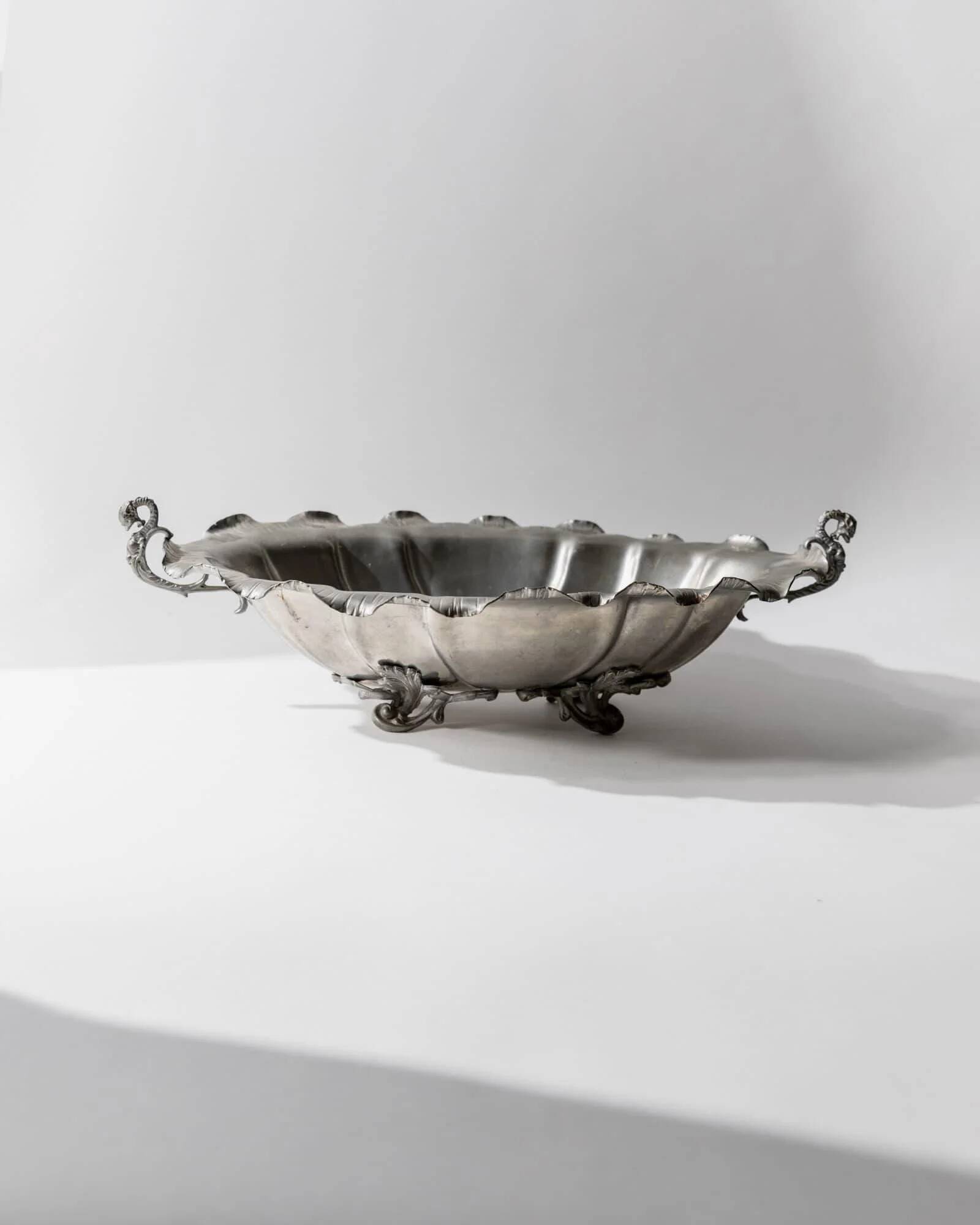 Vintage 1940s pewter centrepiece bowl