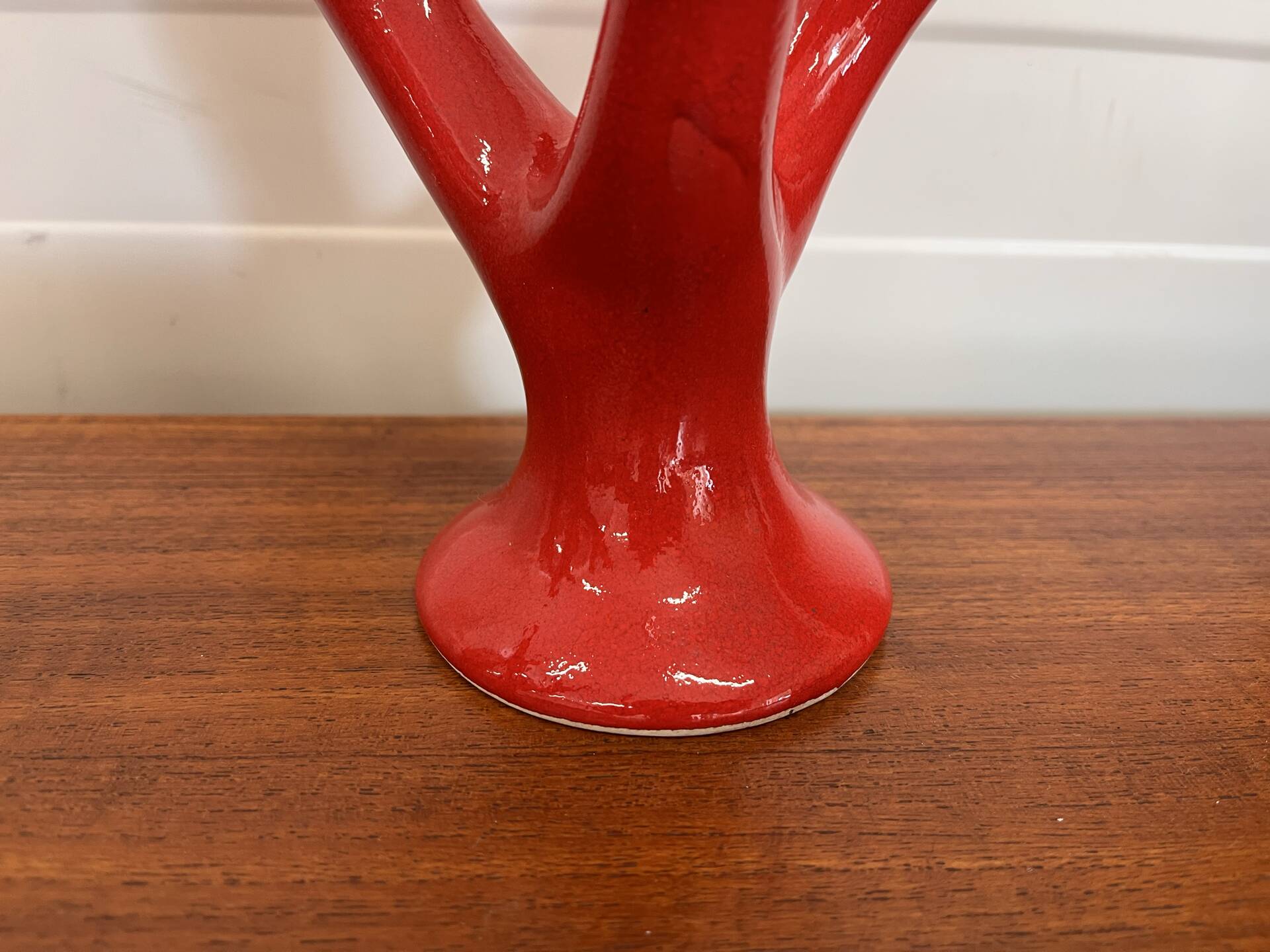 Set of two vintage “Alberello” coral vases