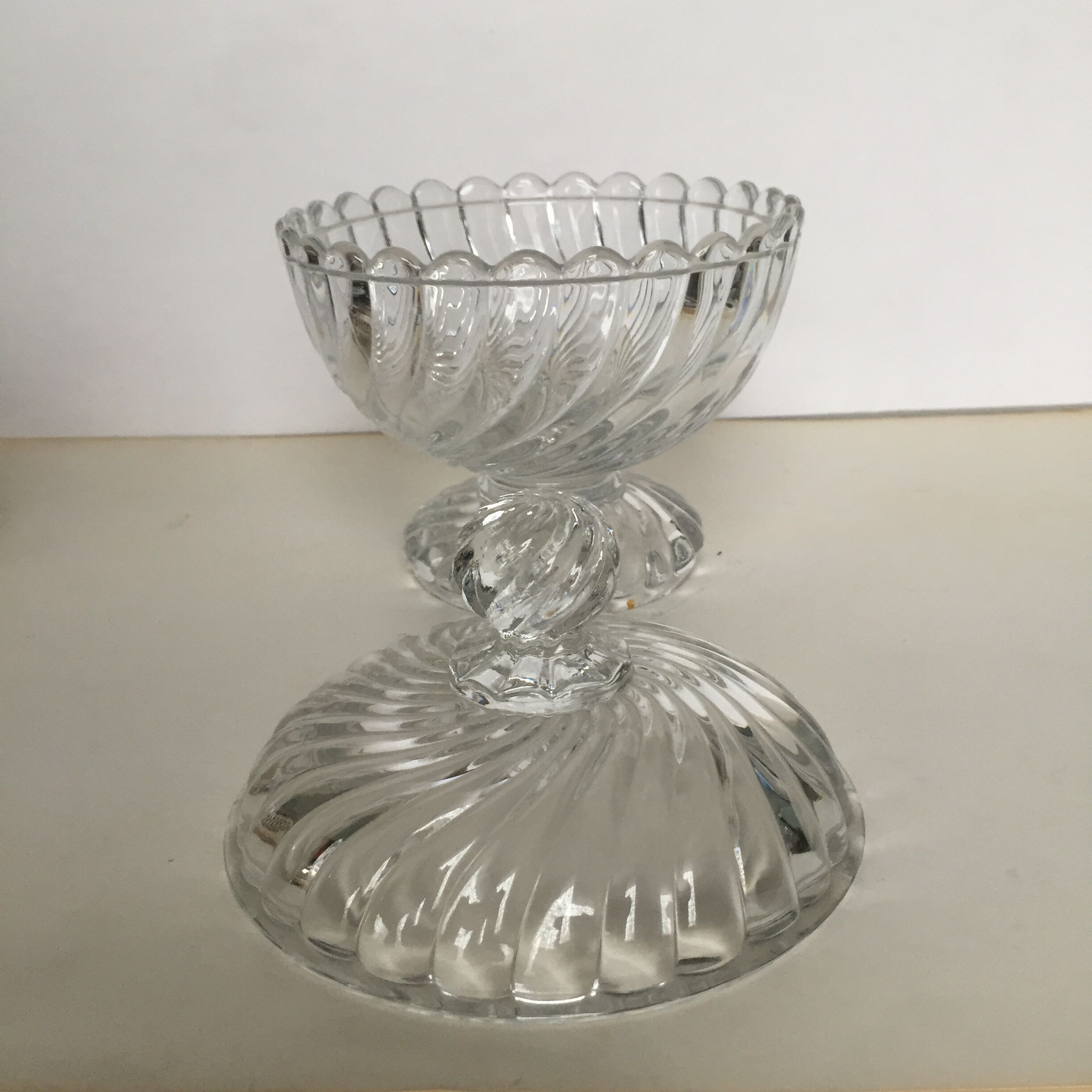 Bonbonnière en cristal de Baccarat