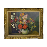Picture of the 40s bouquet of flowers signed