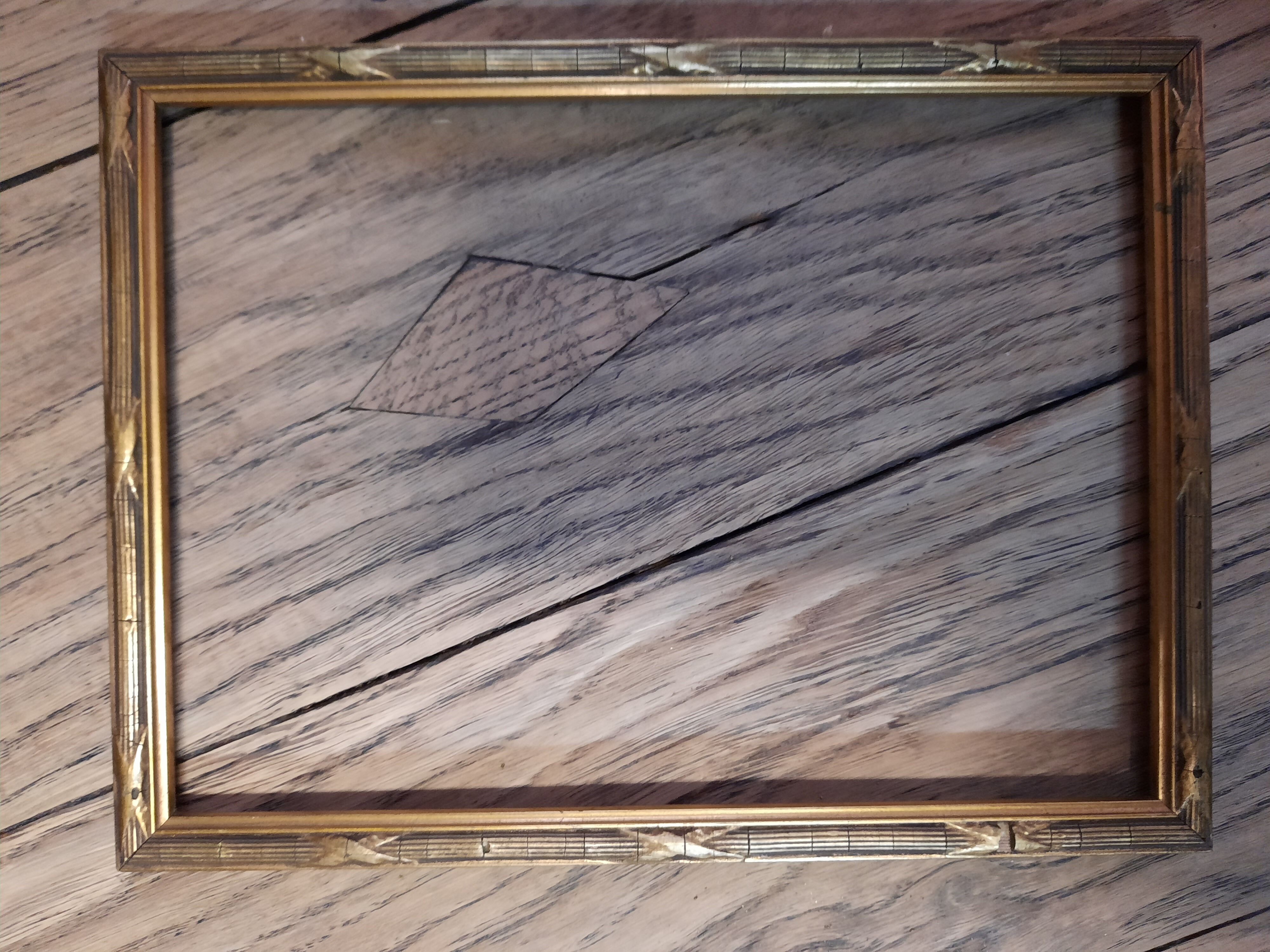 Lot of old gilded frames