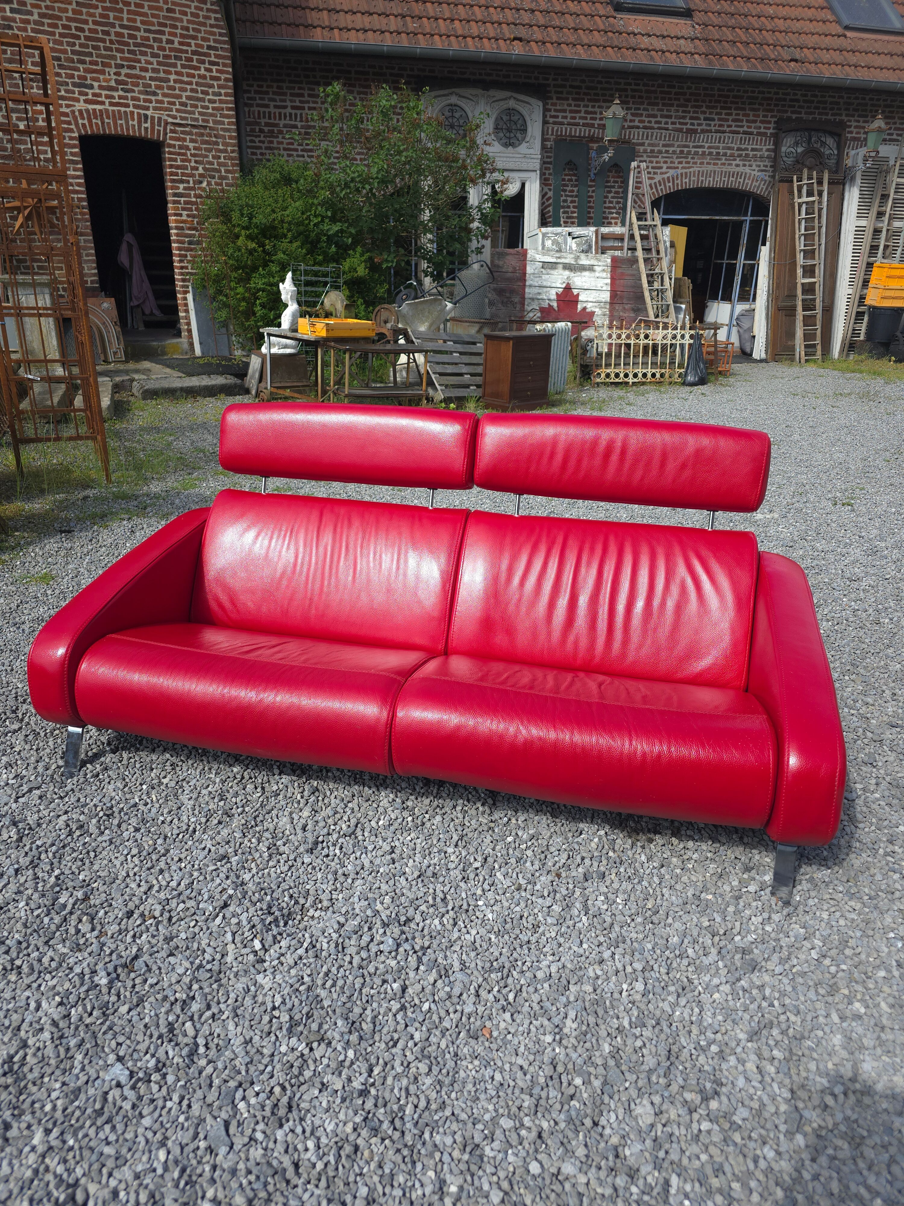 Canapé Steiner en cuir rouge