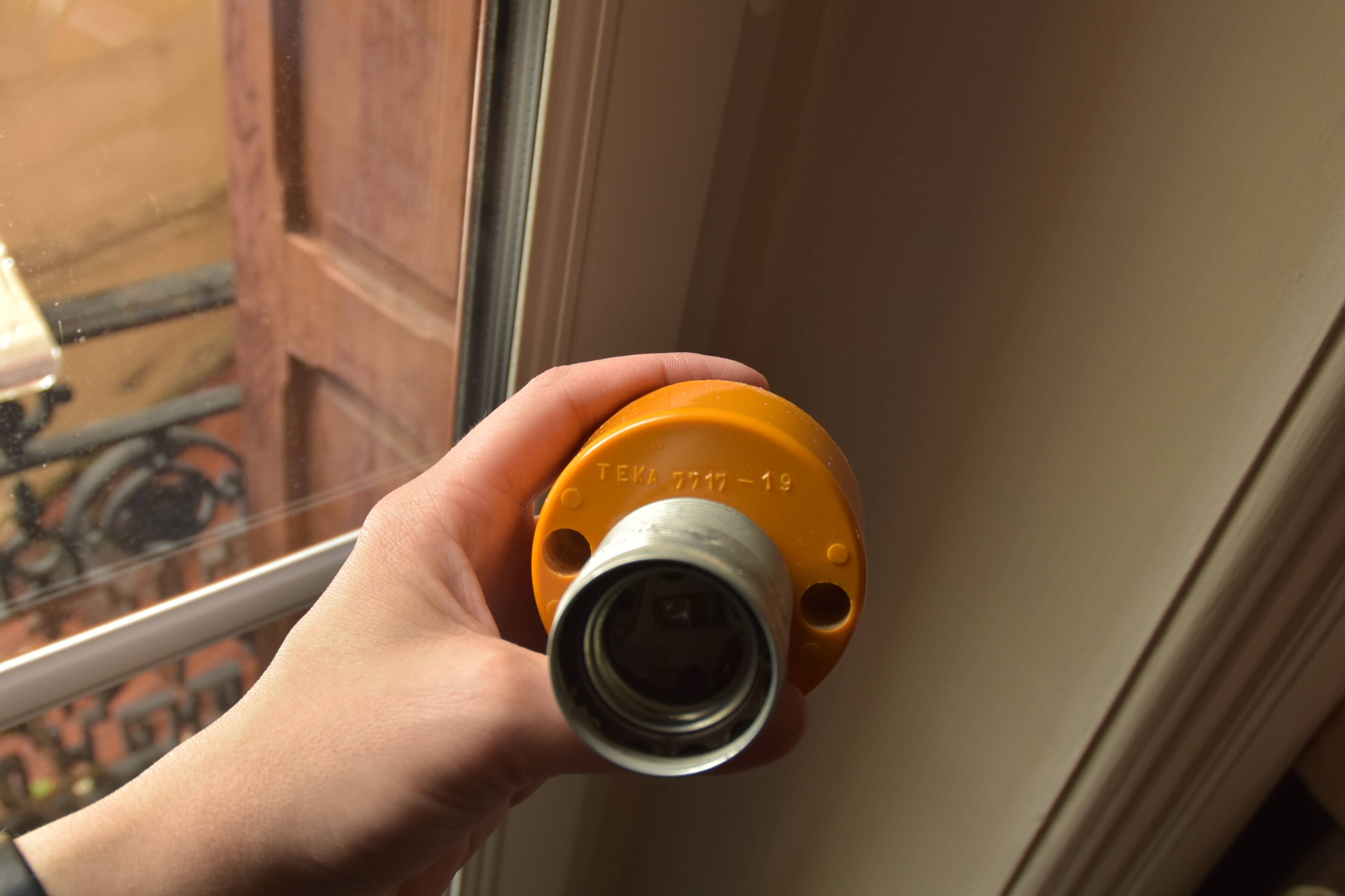 Aluminium wall light, model Teka 7717-19, design by Charlotte Perriand.