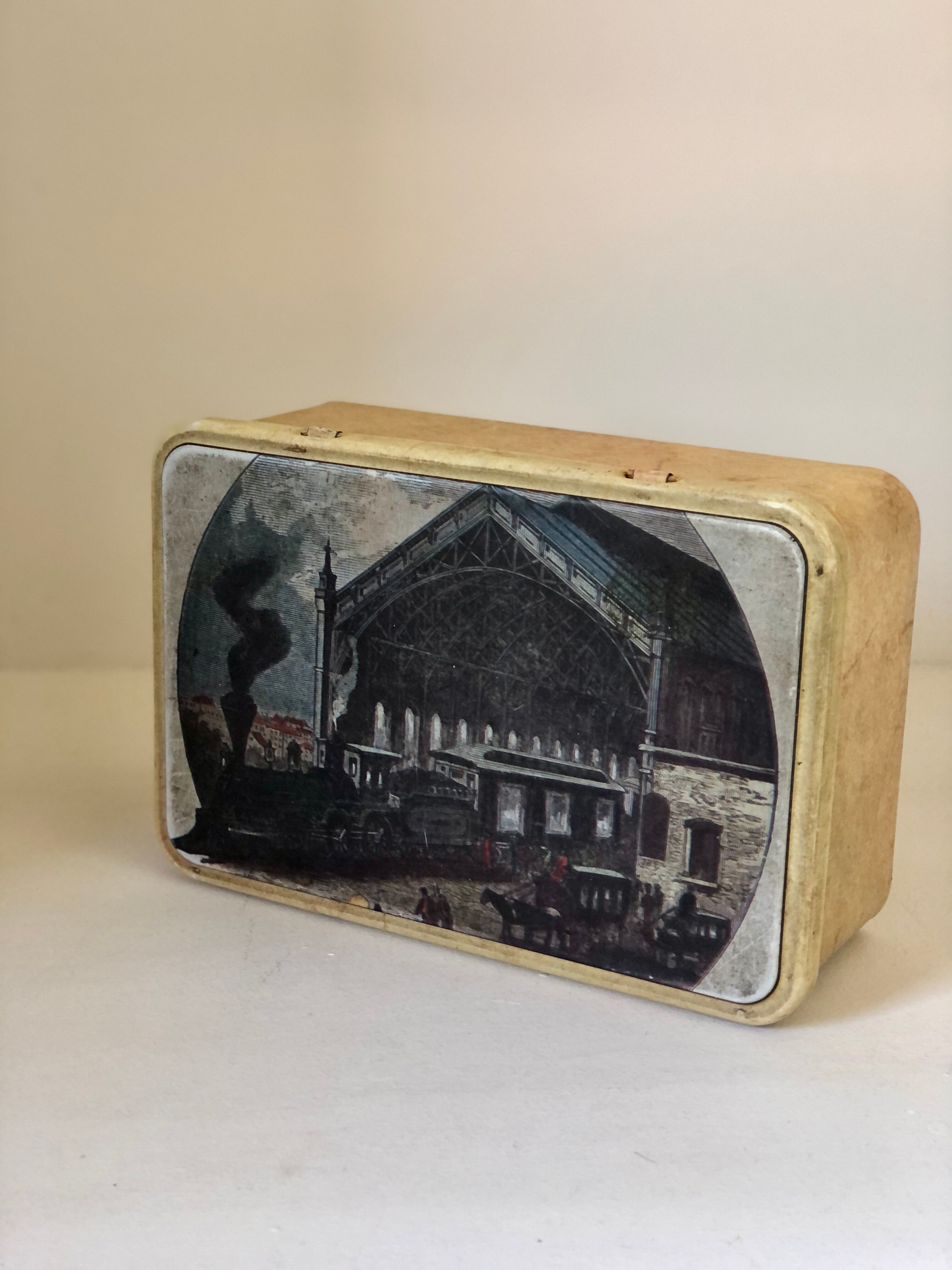 Sheet metal box screen printing old station