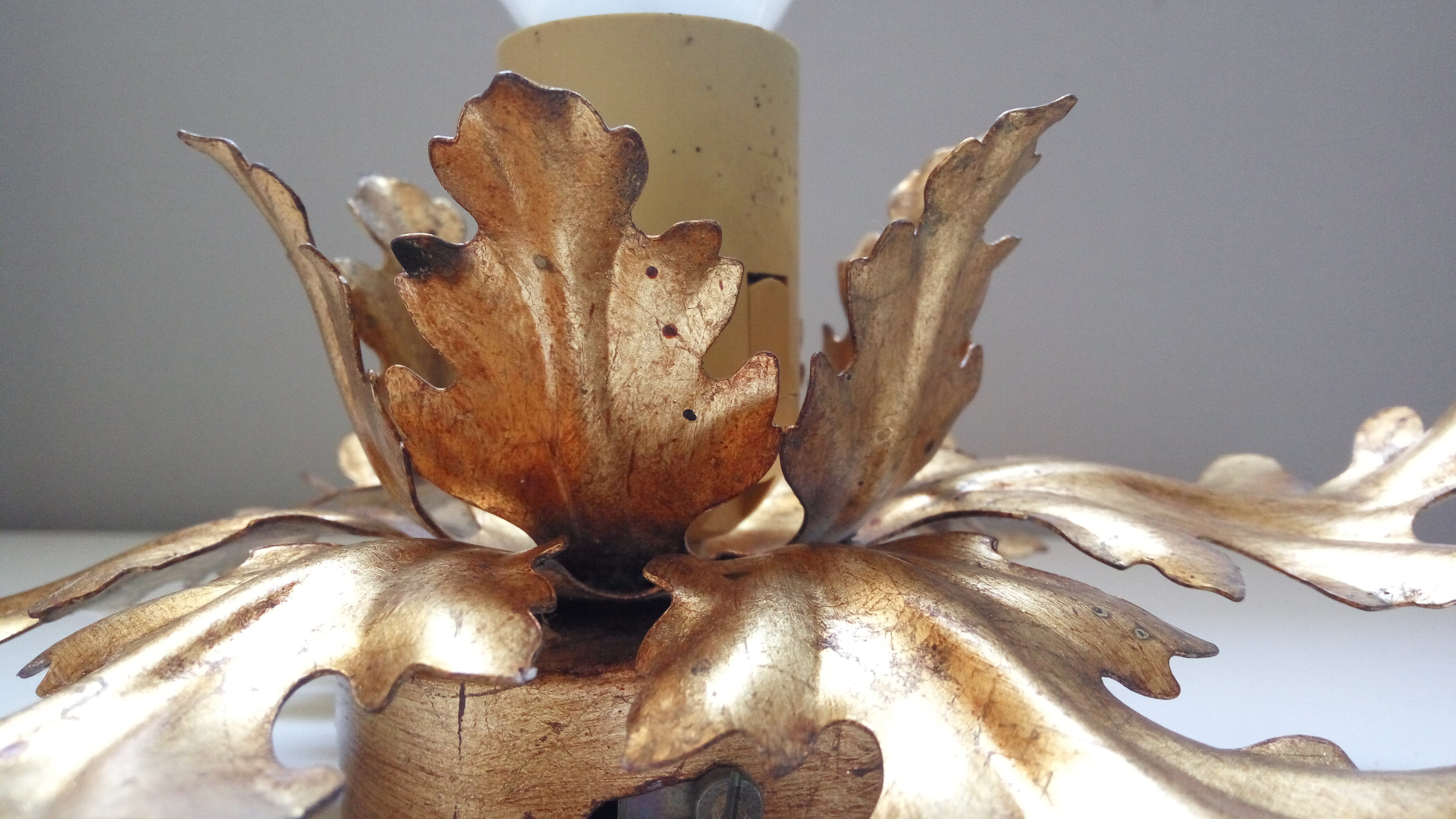 Golden metal wall light