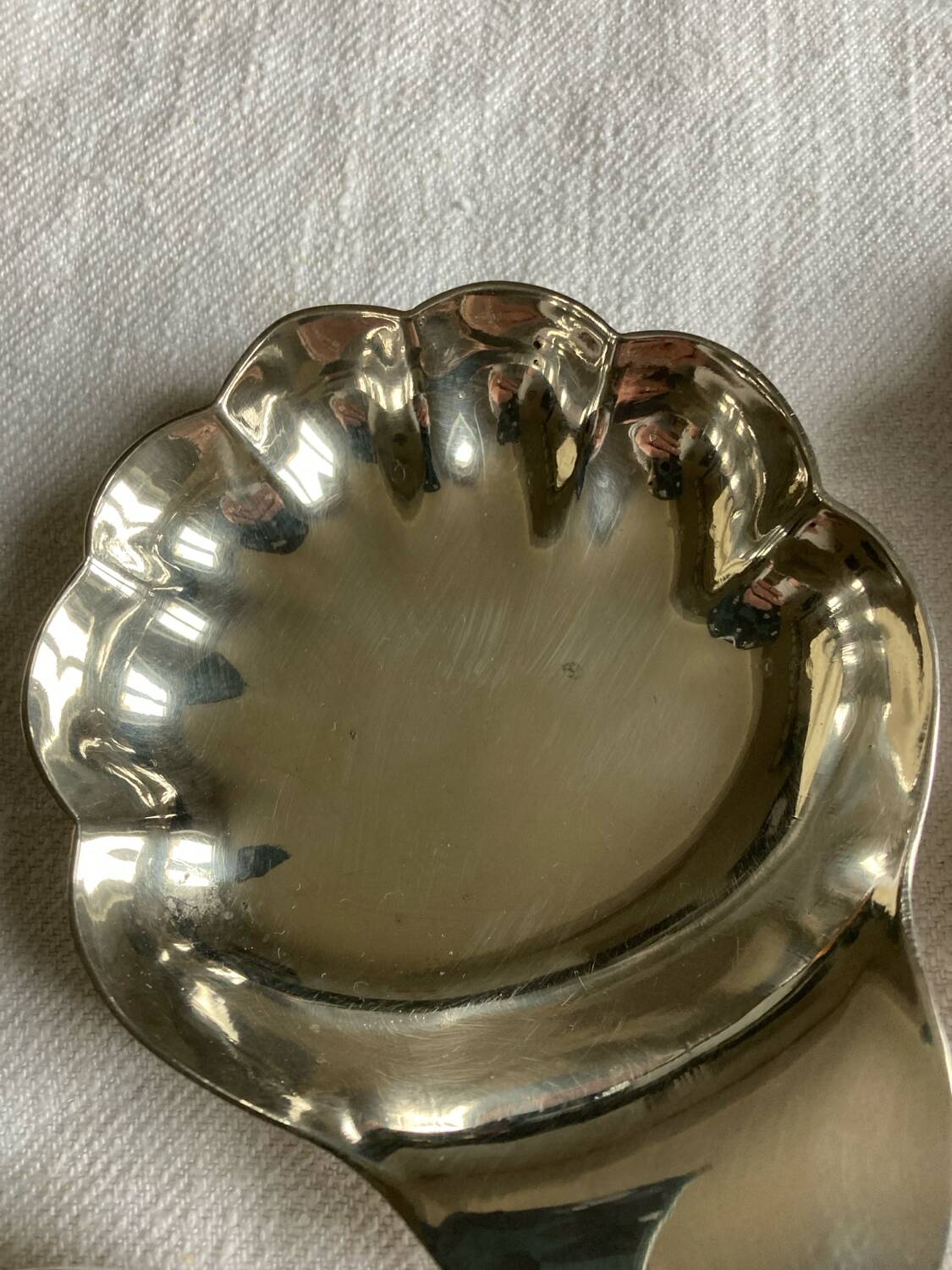 4 silver metal cups