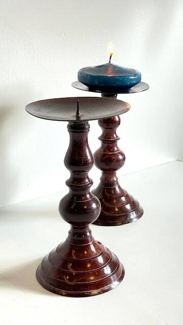 BOUGEOIRS Vintage Patinated Metal Candle Holders