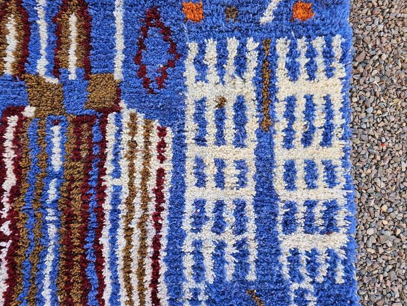 Handmade Moroccan rug 250cm x 200cm