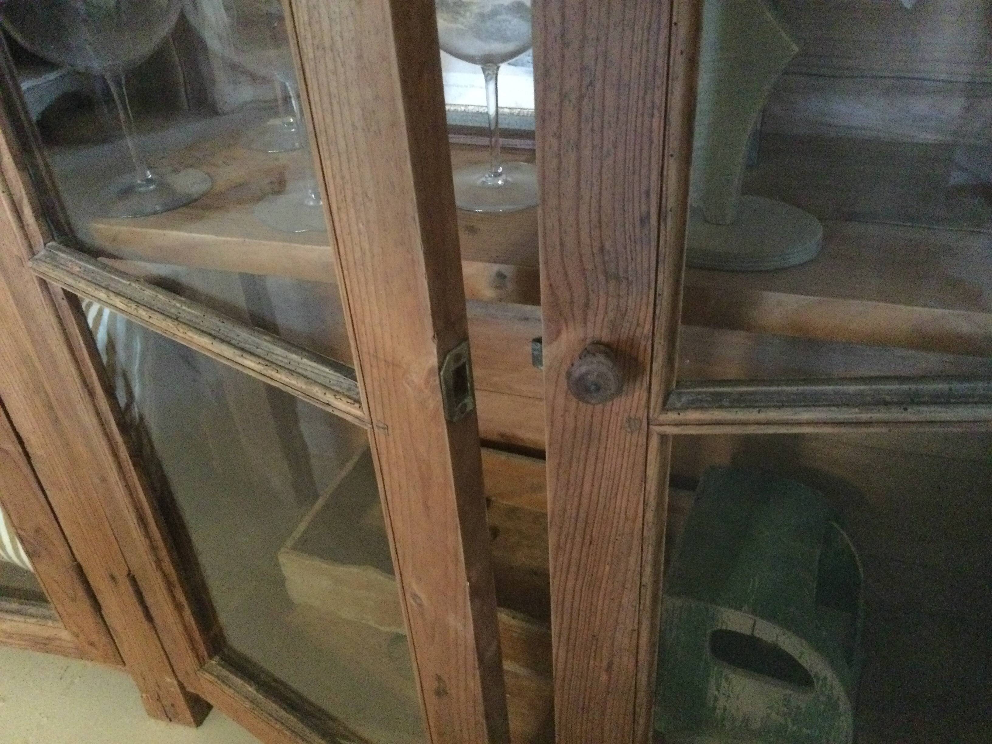Glass cabinet