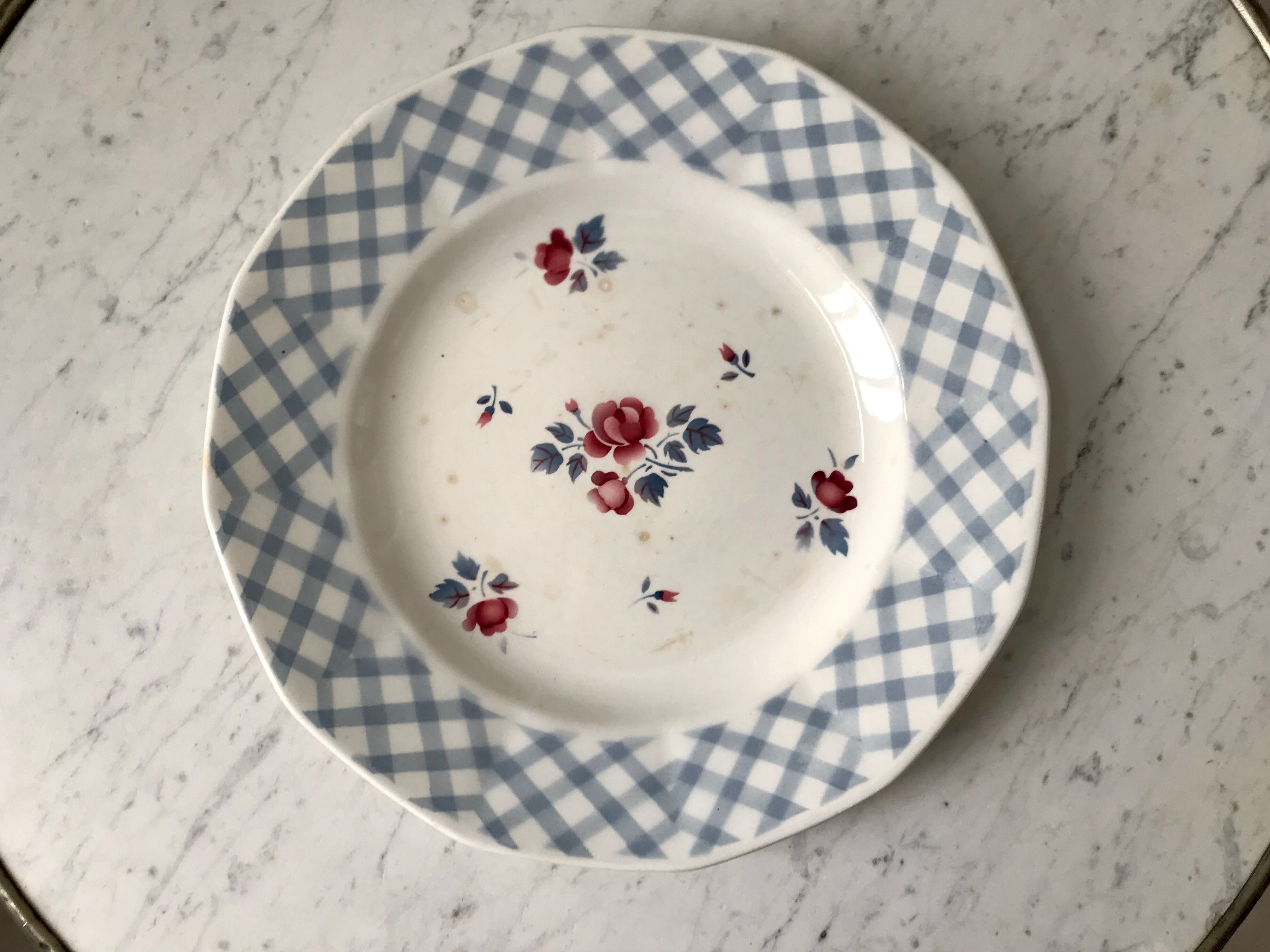 Round serving dish Digoin Sarreguemines model "Bastia" years 30-40