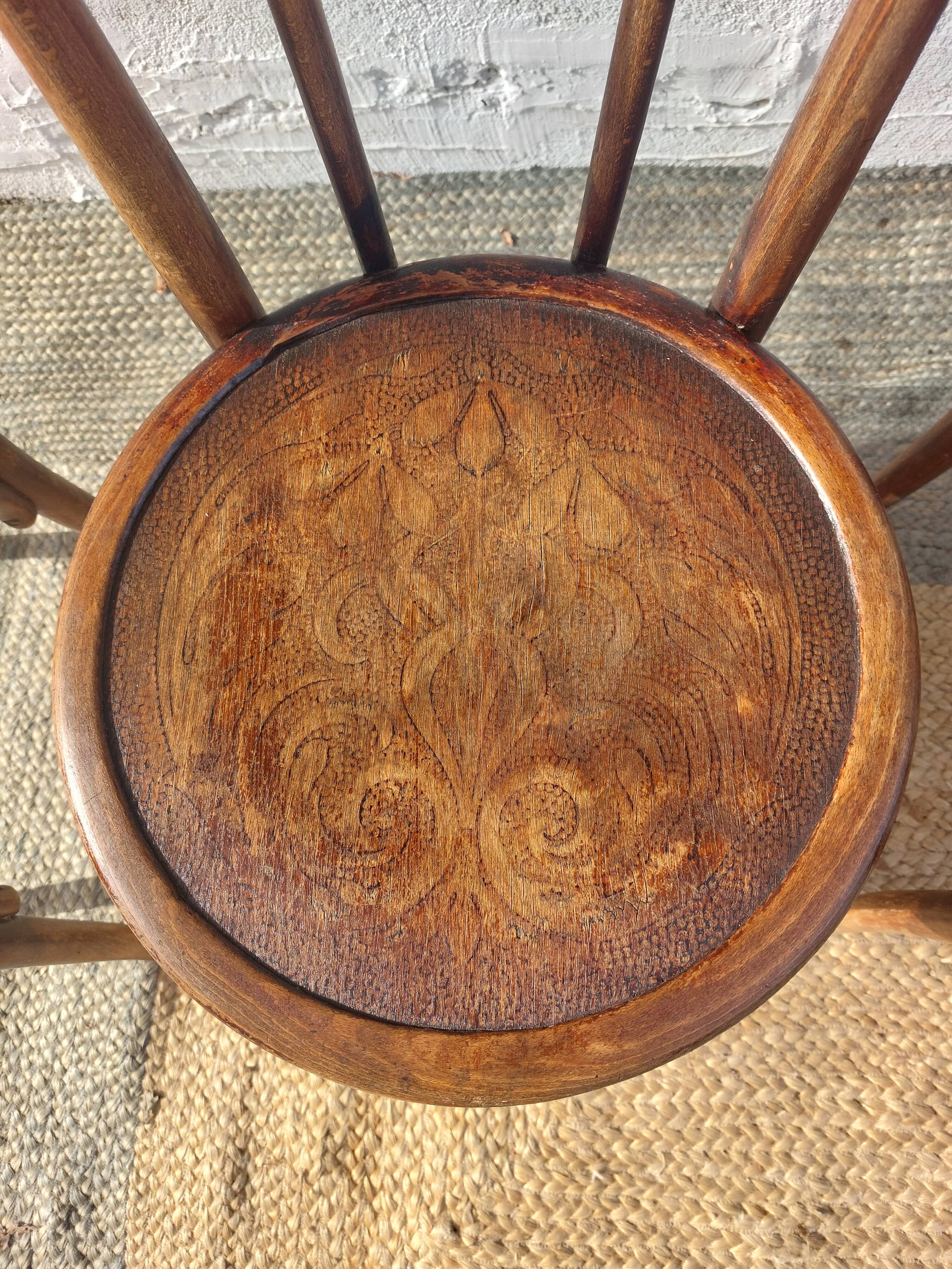 Set of 5 Buchon bistro chairs in curved wood