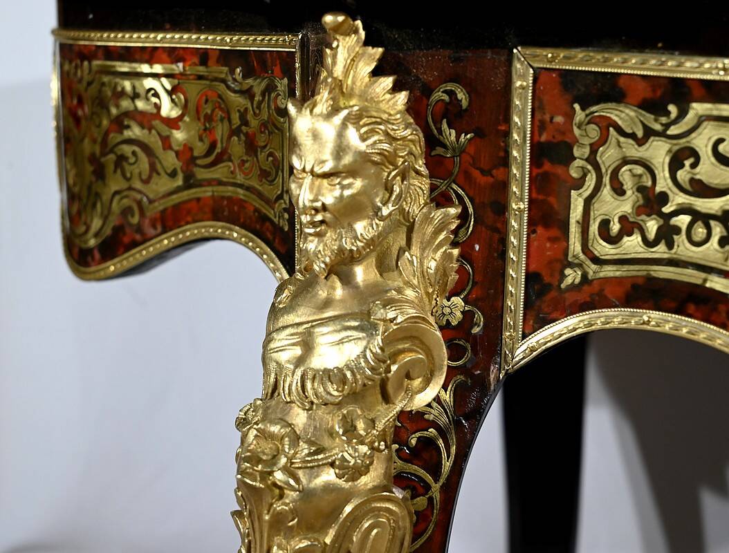 Table d’Apparat en Poirier Noirci, époque Napoléon III – Milieu XIXe