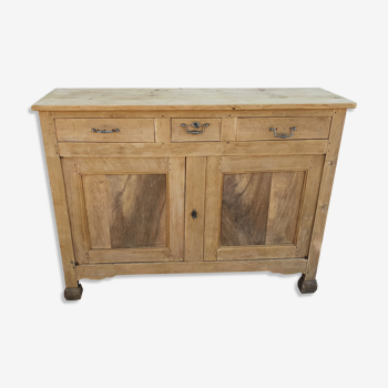 Bahut buffet furniture of old raw wood shallow