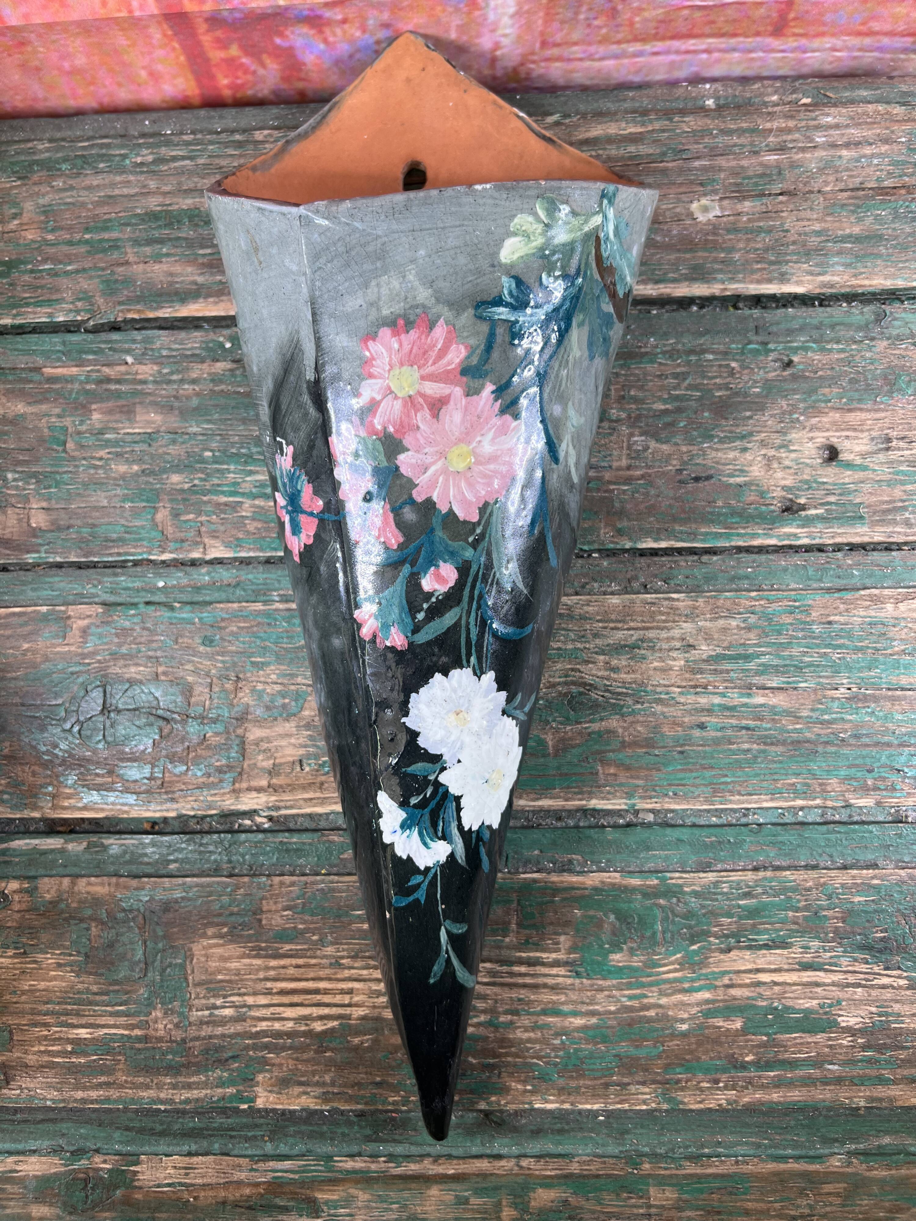 Bouquetière wall vase ceramic cone painted with flowers
