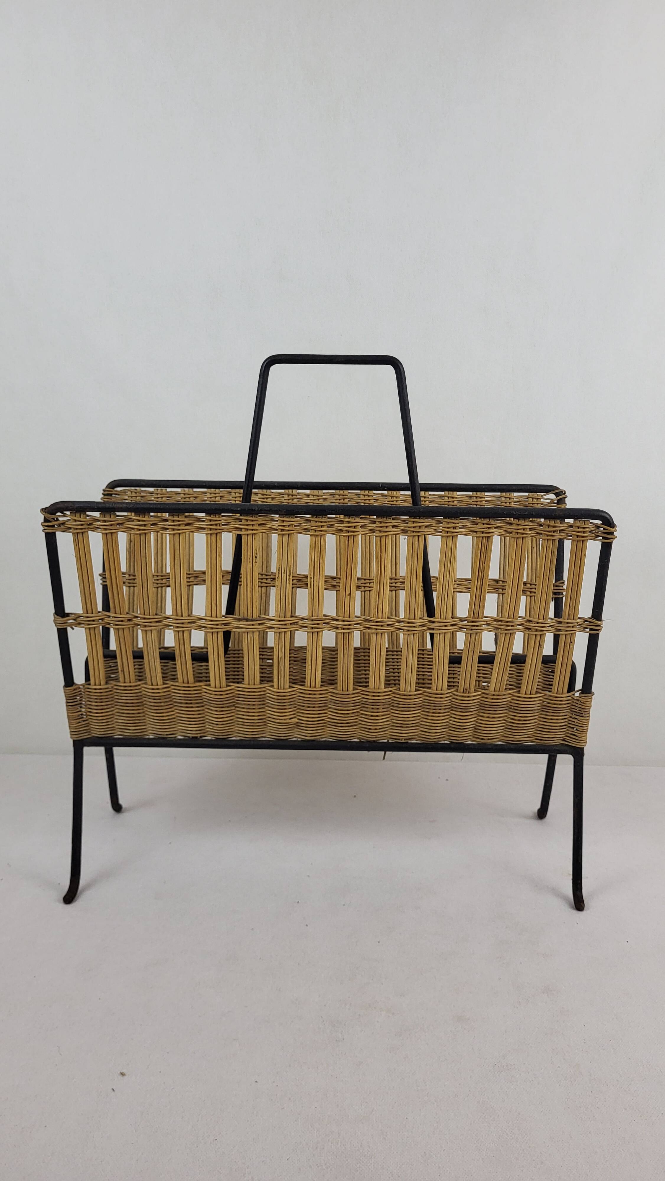 Raoul Guys 1950's magazine rack