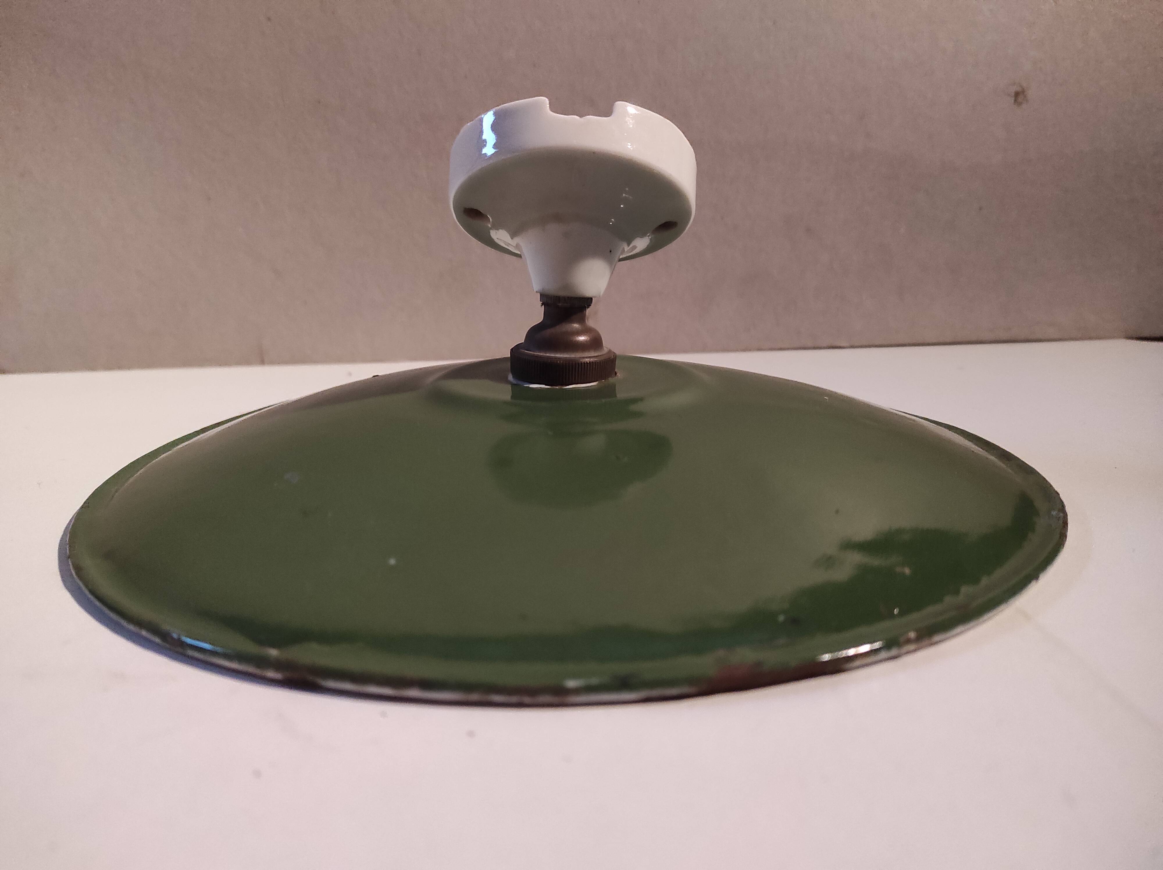 Wall lamp lampshade vintage enamelled sheet metal green and white