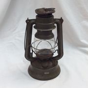 Meva N 864 oil storm lamp in aluminum dimension: height -25cm- diameter -13cm-