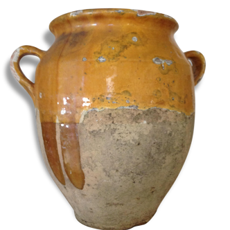 Fat vernisee pottery