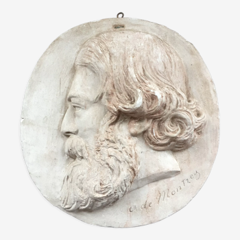 Plaster medallion figure