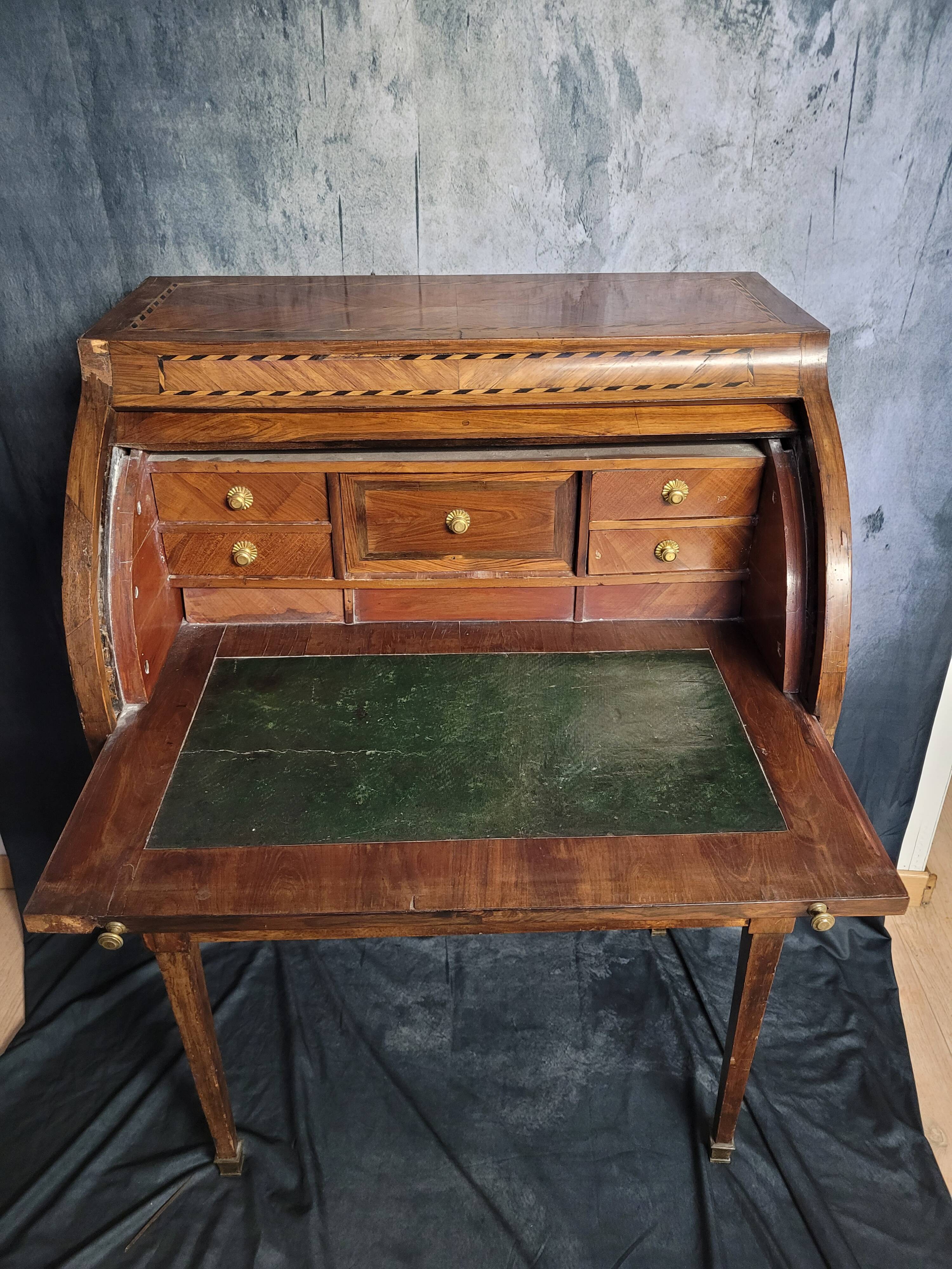 Vintage cylinder desk Louix XVI