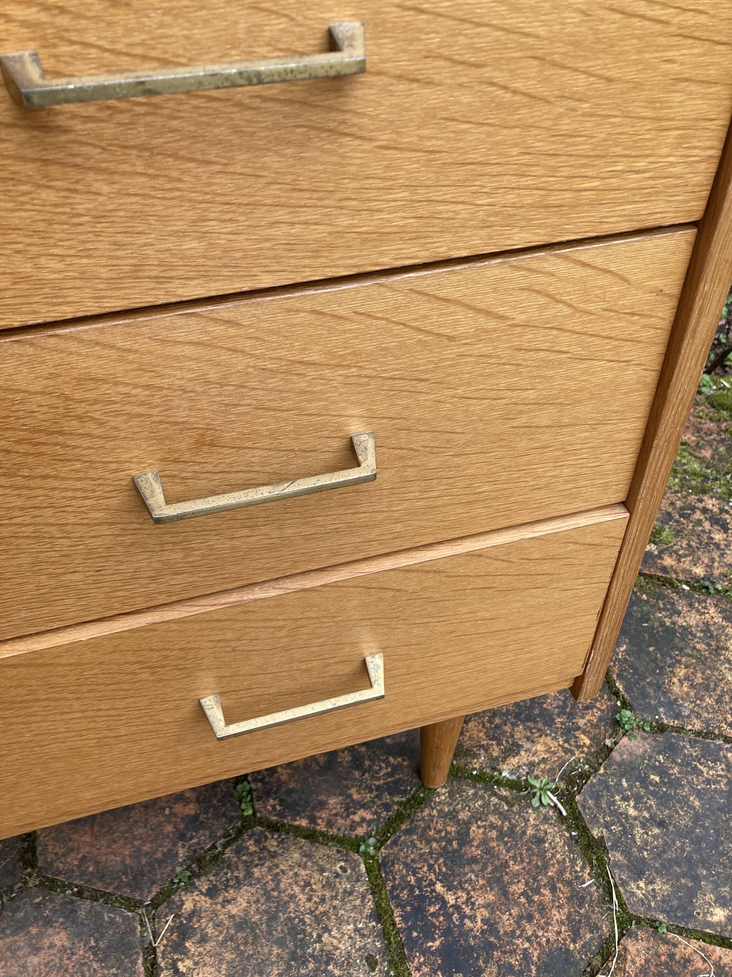 Vintage chest of drawers